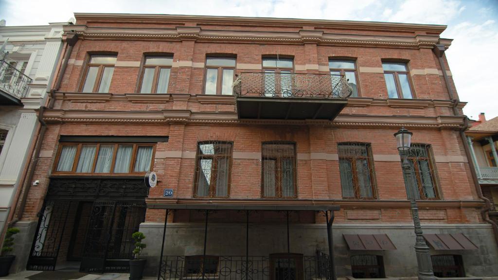 Boutique Hotel Manufactura ティビリシ エクステリア 写真