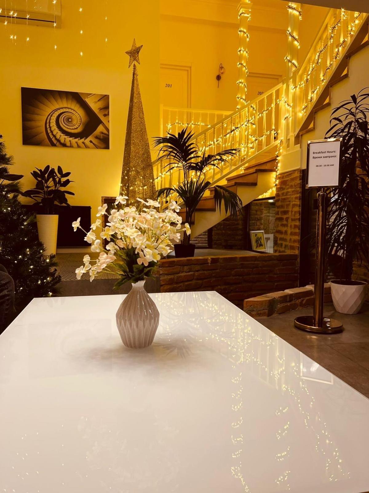 Boutique Hotel Manufactura ティビリシ エクステリア 写真