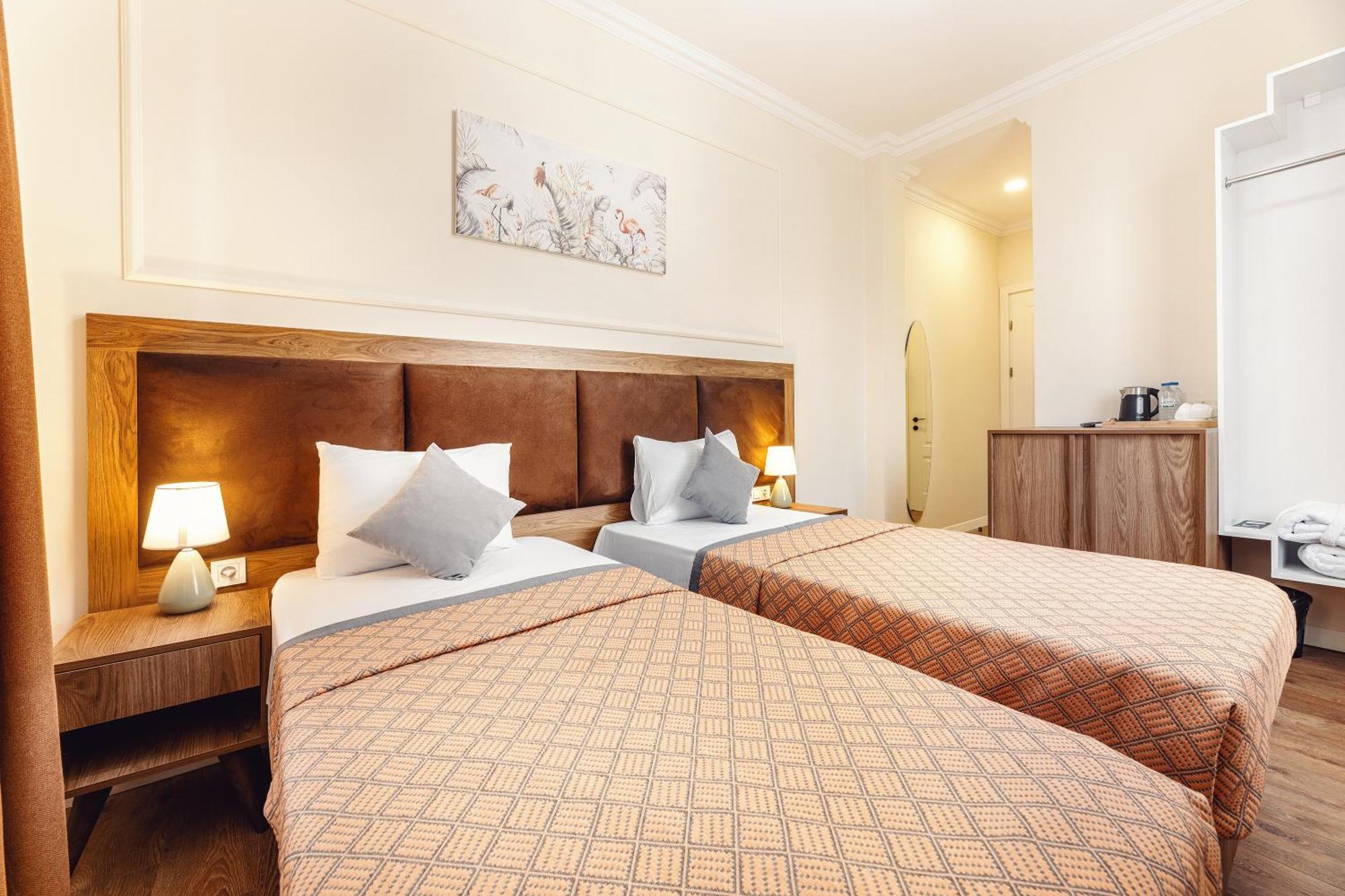 Boutique Hotel Manufactura ティビリシ エクステリア 写真