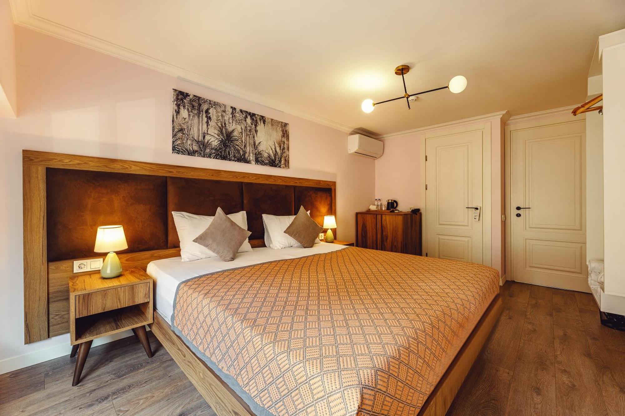 Boutique Hotel Manufactura ティビリシ エクステリア 写真