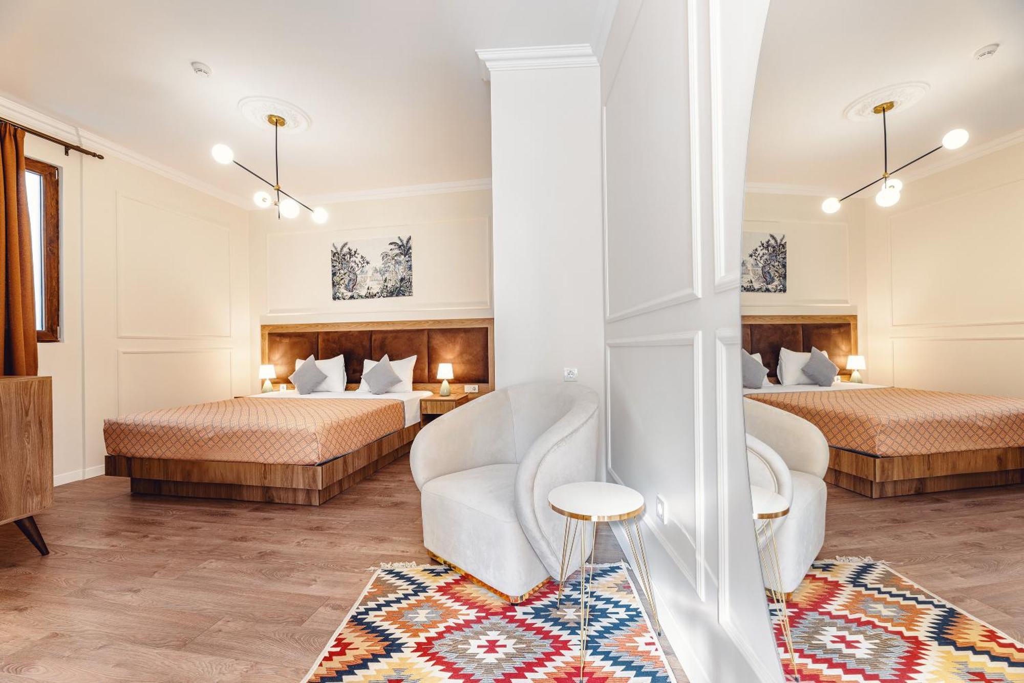 Boutique Hotel Manufactura ティビリシ エクステリア 写真